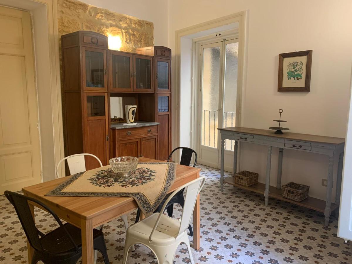 Charme In Centro - Tourist Rental Agrigento Ngoại thất bức ảnh