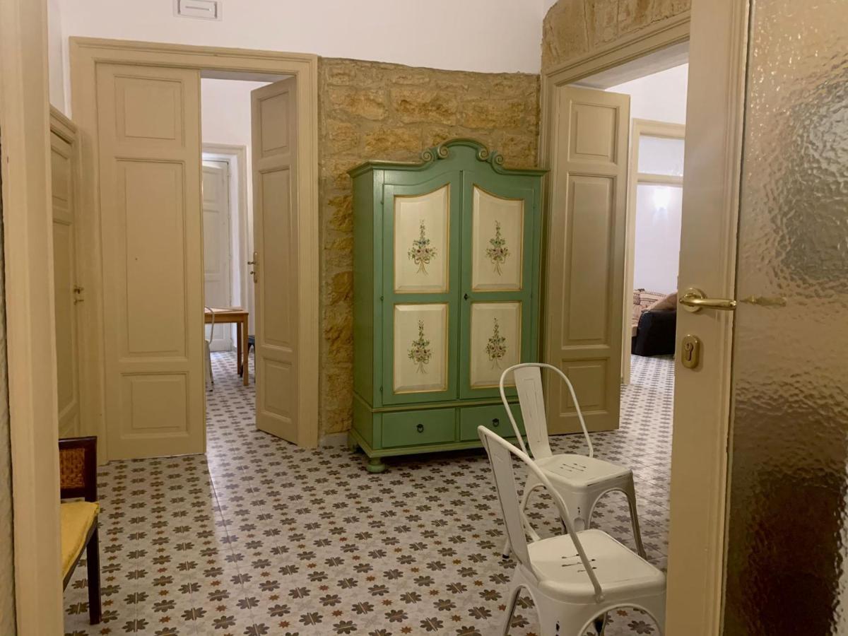 Charme In Centro - Tourist Rental Agrigento Ngoại thất bức ảnh