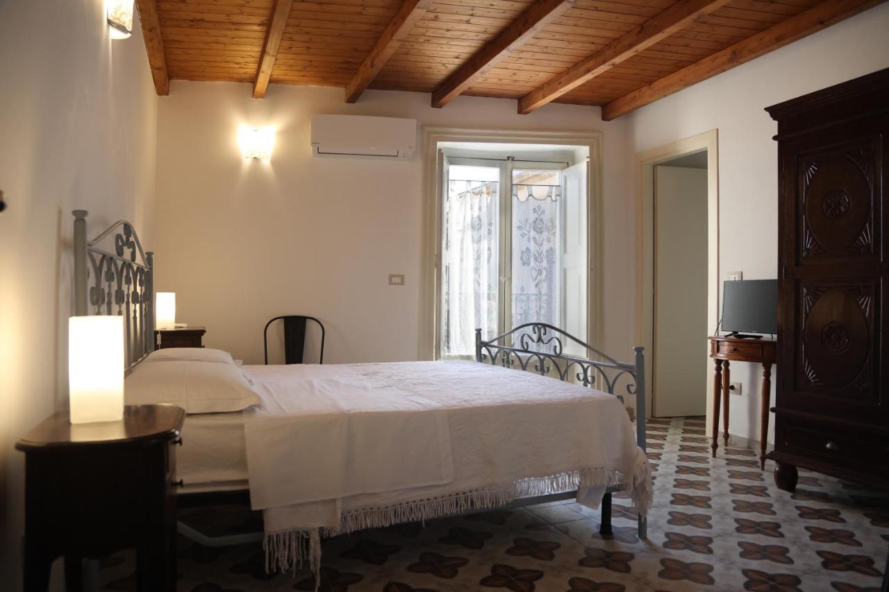Charme In Centro - Tourist Rental Agrigento Ngoại thất bức ảnh