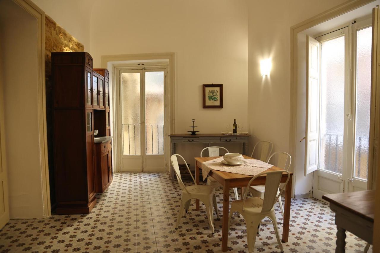 Charme In Centro - Tourist Rental Agrigento Ngoại thất bức ảnh