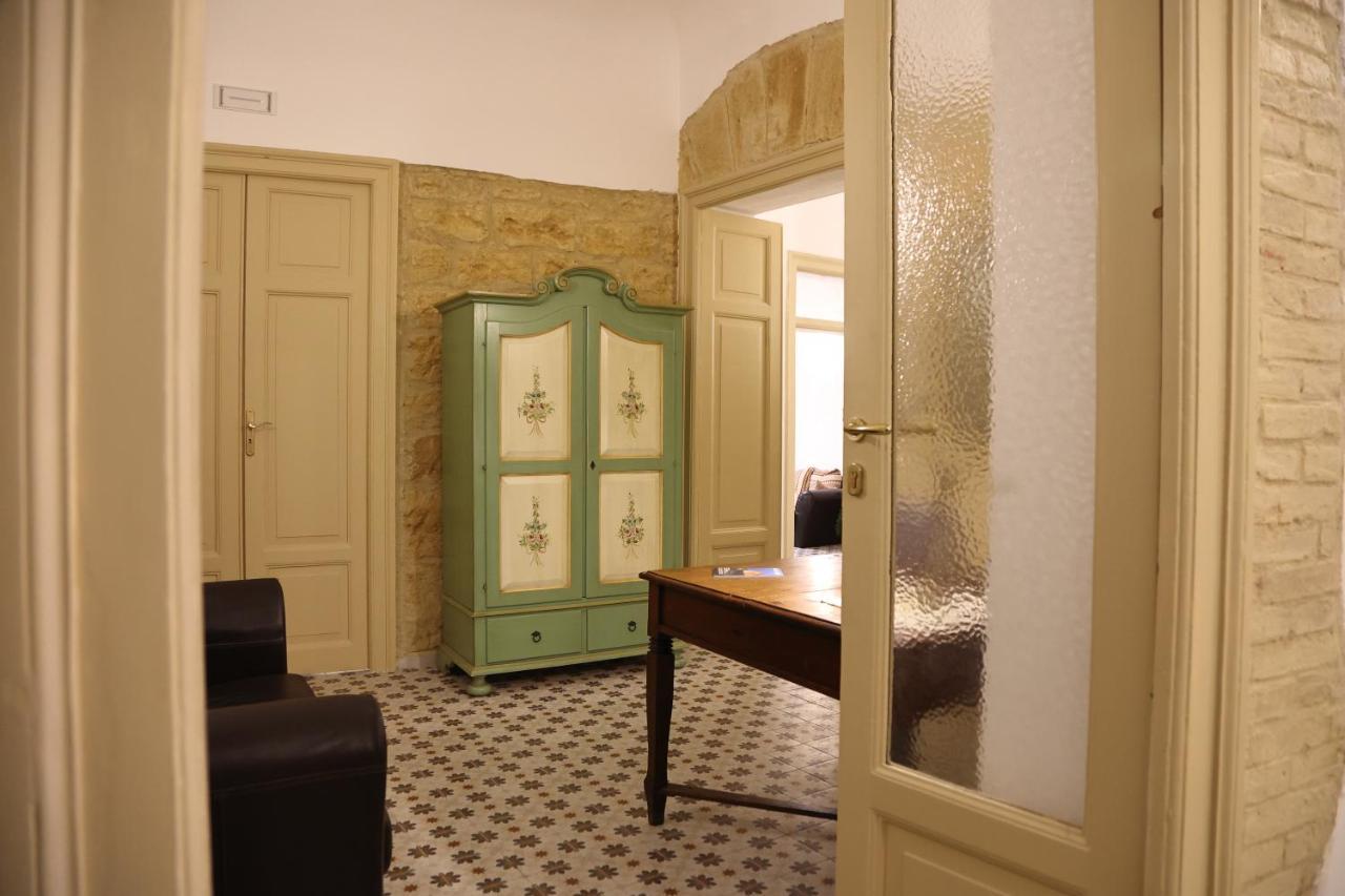 Charme In Centro - Tourist Rental Agrigento Ngoại thất bức ảnh